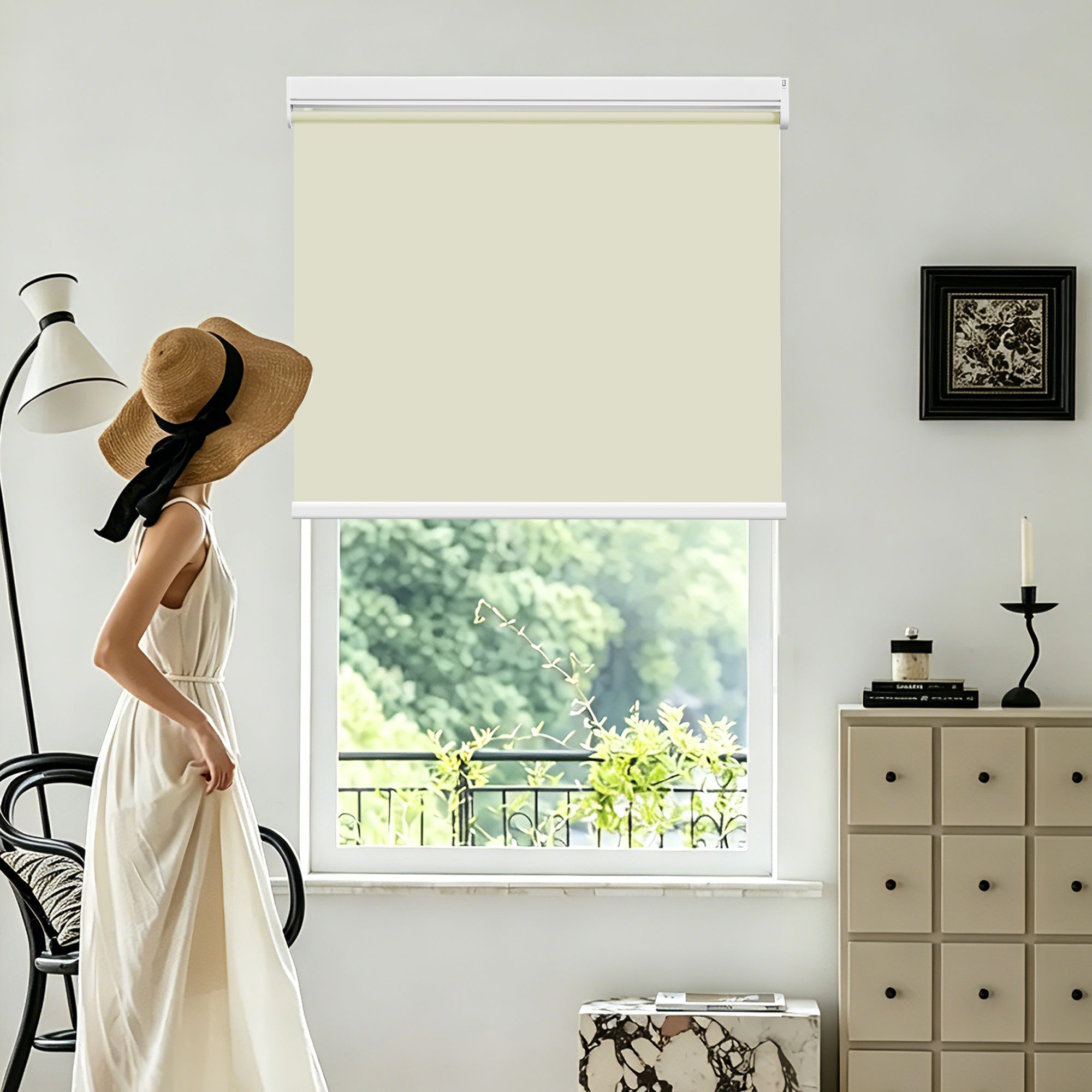 Elektrisches Rollo M100 Motorrollo silberbeschichtet vollverdunkelnd wärmedämmend Fensterrollo mit Funkmotor für Schlafzimmer Wohnzimmer Büro